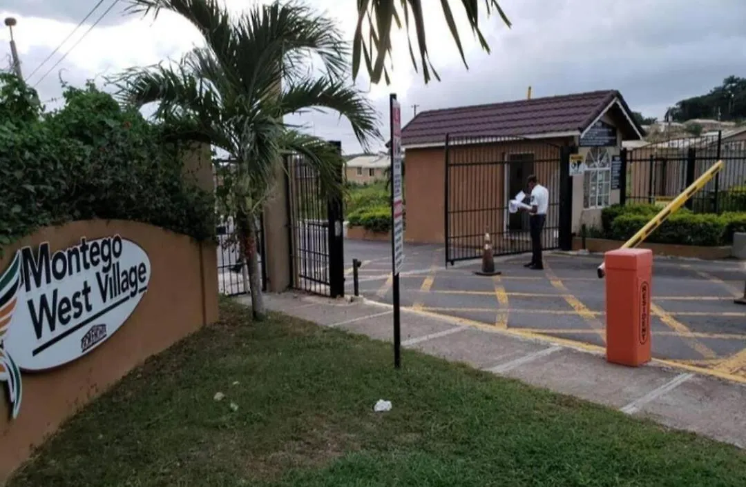 Lägenhet Majorvilla No Ac Low Price Montego Bay